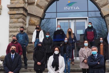 FotoGrupoJovenesGanaderos