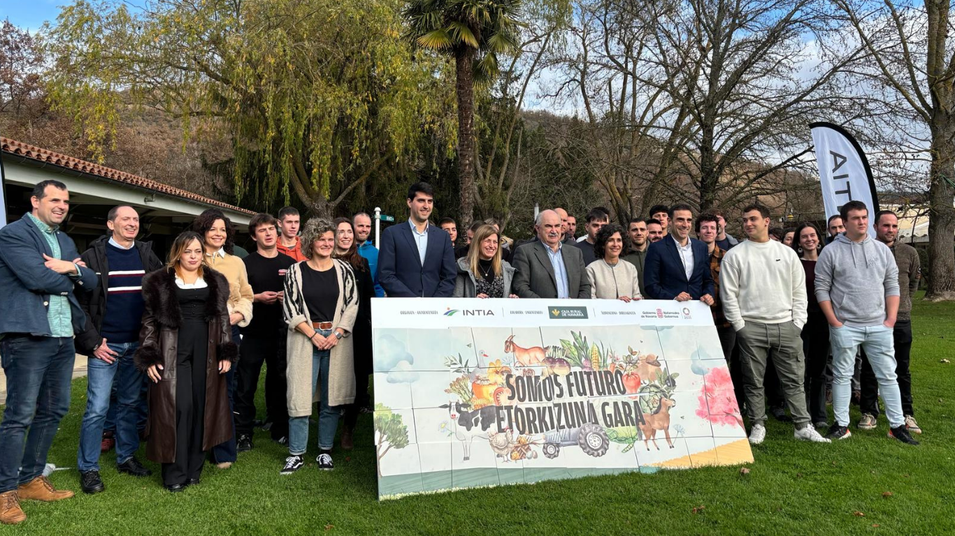 Acto de entrega de diplomas a jóvenes que se instalan en el primer sector